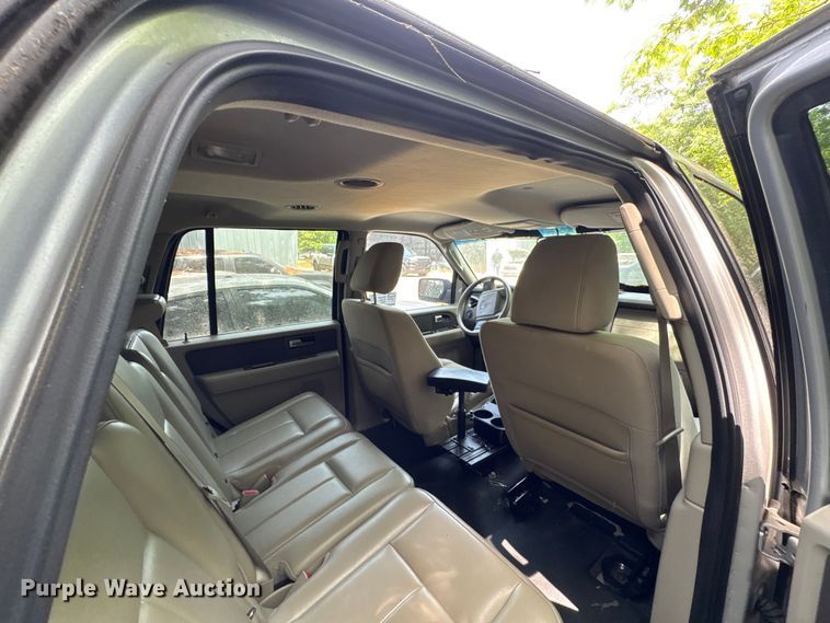 image for item EF1145 2011 Ford Expedition SUV