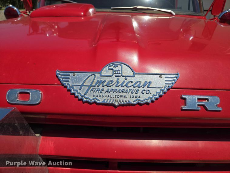 image for item EF1854 1972 Ford 750 pumper fire truck