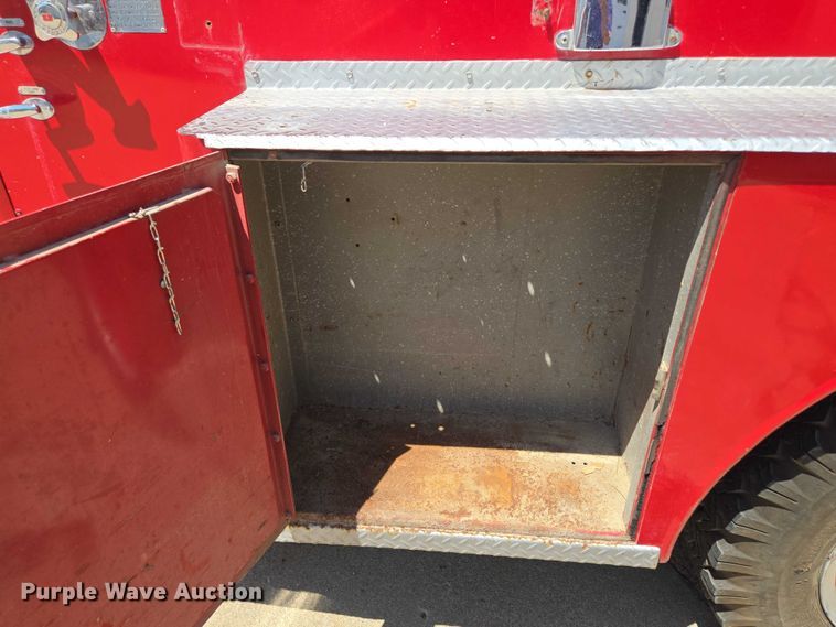 image for item EF1854 1972 Ford 750 pumper fire truck