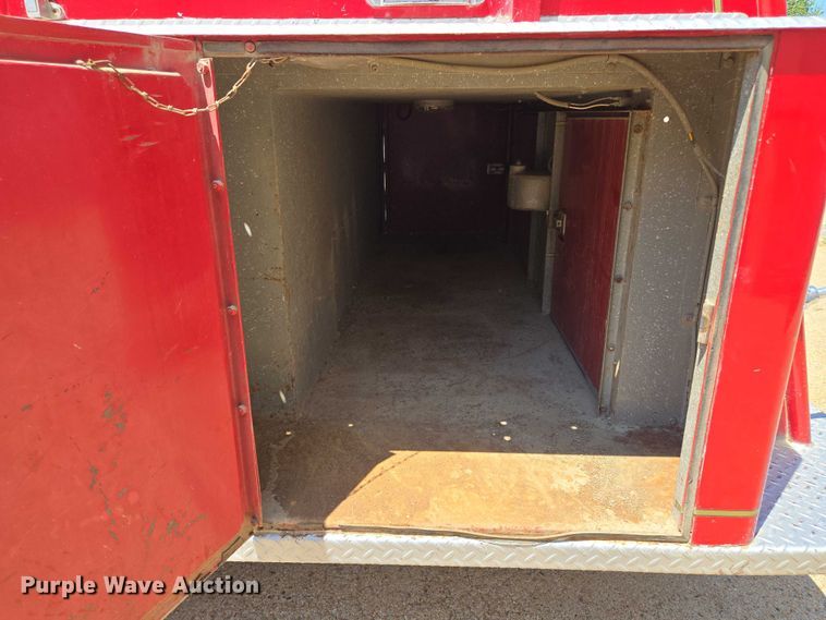 image for item EF1854 1972 Ford 750 pumper fire truck