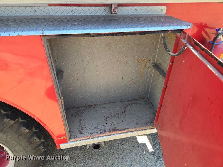 image for item EF1854 1972 Ford 750 pumper fire truck