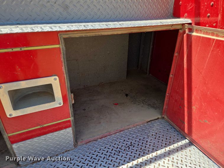 image for item EF1854 1972 Ford 750 pumper fire truck