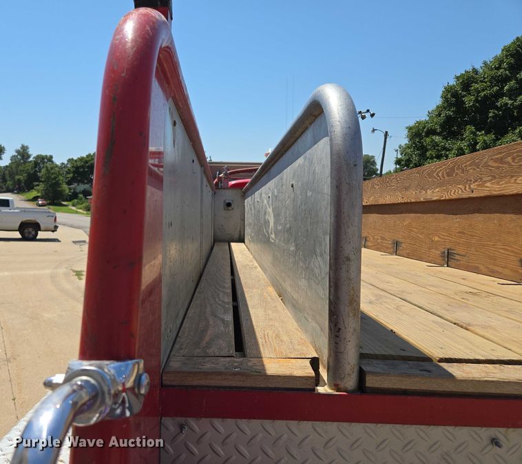 image for item EF1854 1972 Ford 750 pumper fire truck