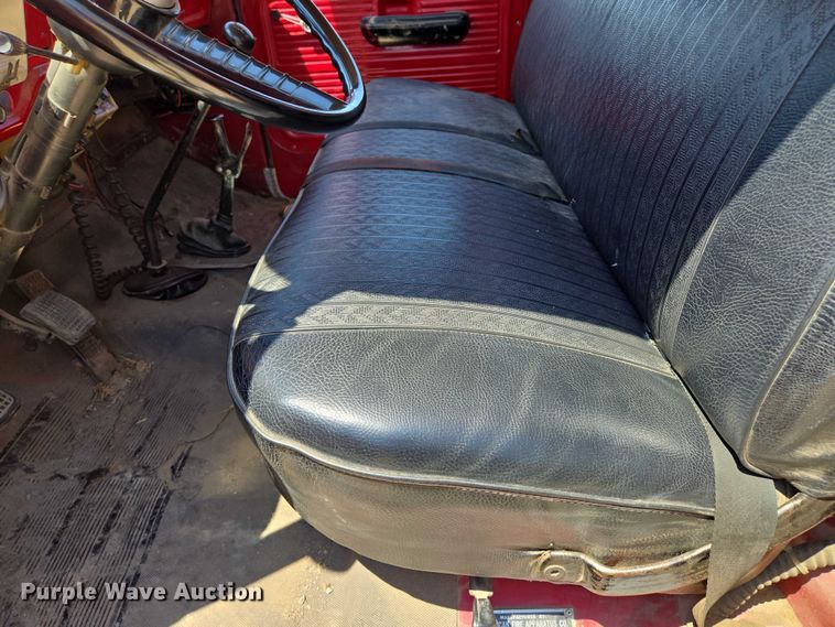 image for item EF1854 1972 Ford 750 pumper fire truck