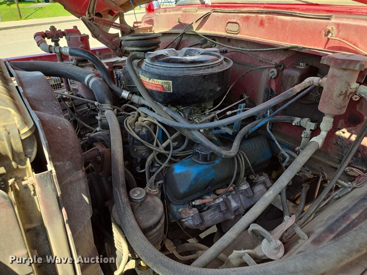 image for item EF1854 1972 Ford 750 pumper fire truck