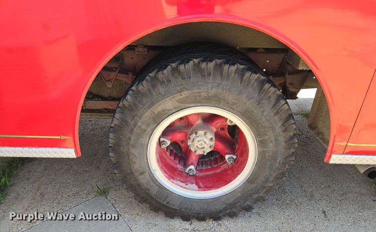 image for item EF1854 1972 Ford 750 pumper fire truck