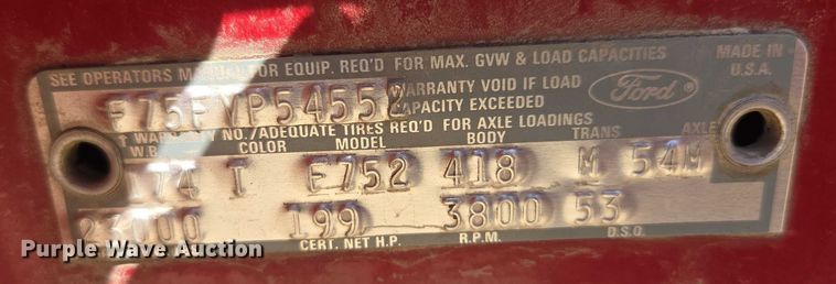 image for item EF1854 1972 Ford 750 pumper fire truck