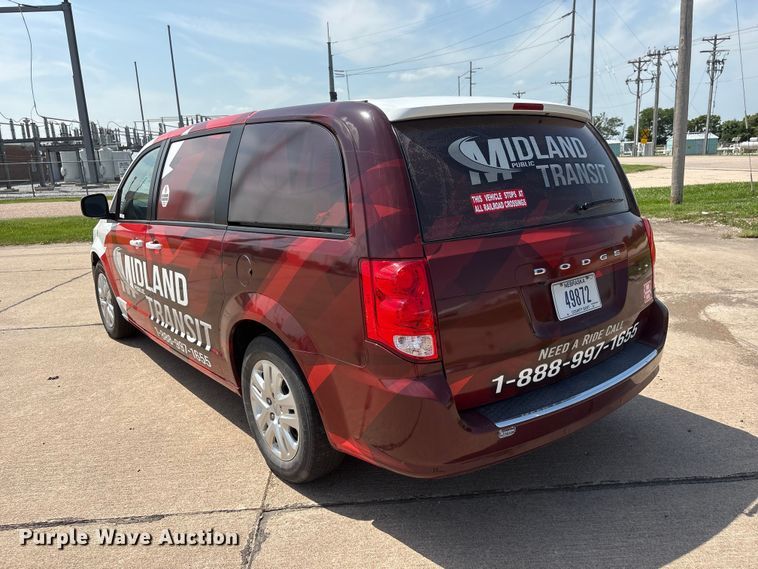 image for item EI5842 2018 Dodge Grand Caravan van