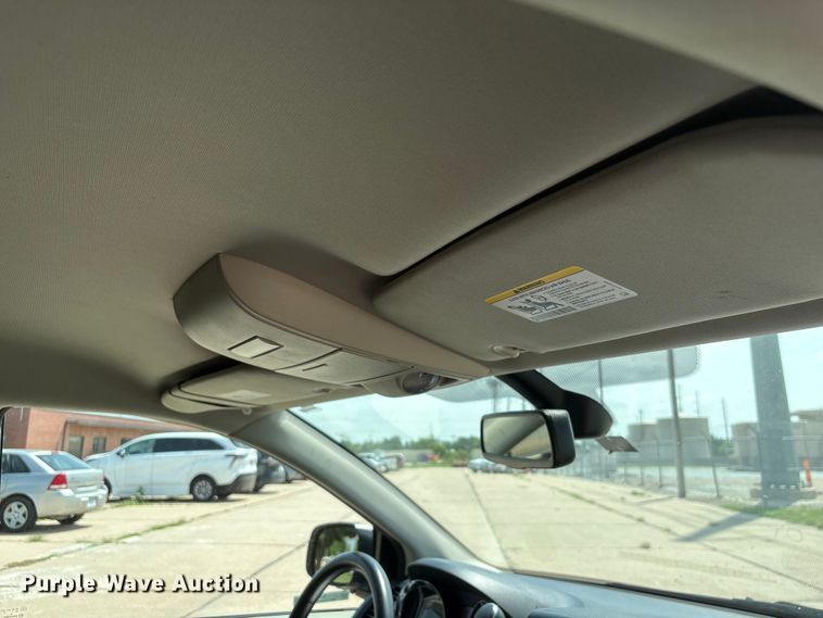 image for item EI5842 2018 Dodge Grand Caravan van
