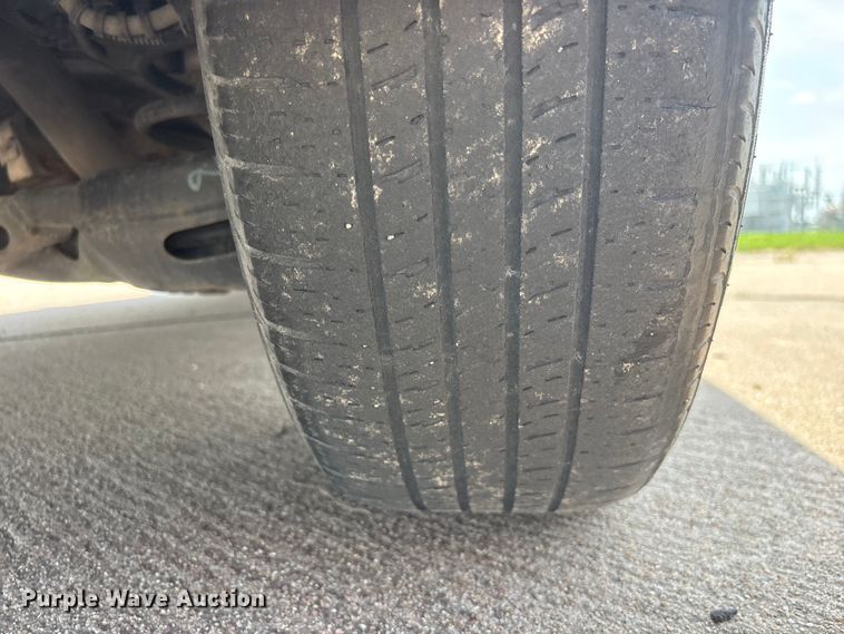 image for item EI5842 2018 Dodge Grand Caravan van