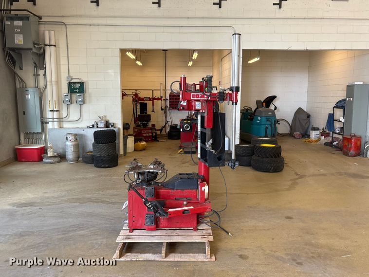 image for item EI5898 Coats 70XEH1 tire machine