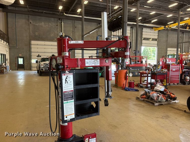 image for item EI5898 Coats 70XEH1 tire machine