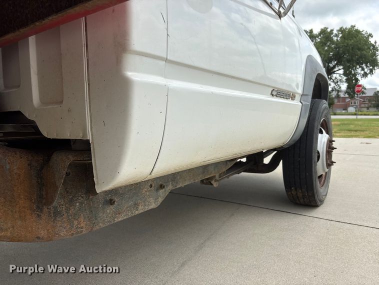 image for item EI5909 1998 Chevrolet C3500 dump bed pickup truck