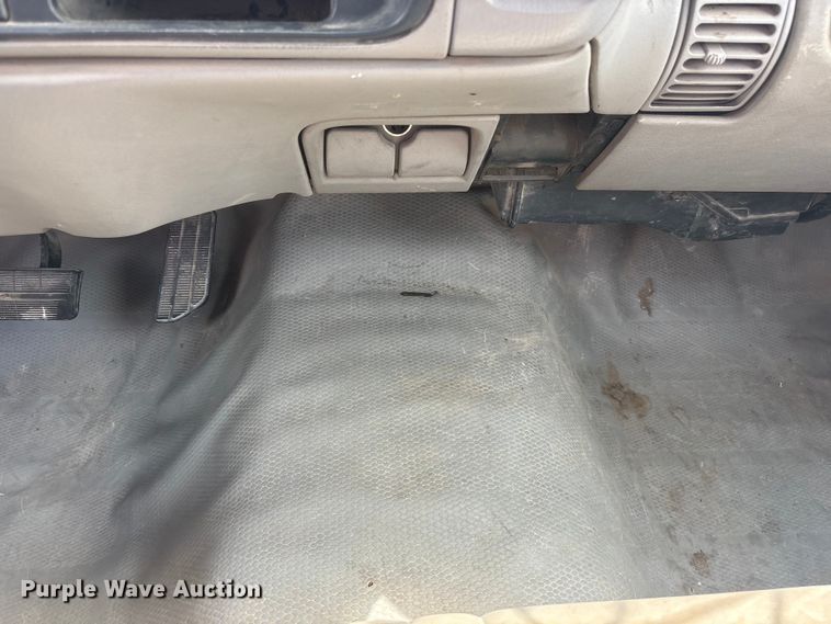 image for item EI5909 1998 Chevrolet C3500 dump bed pickup truck