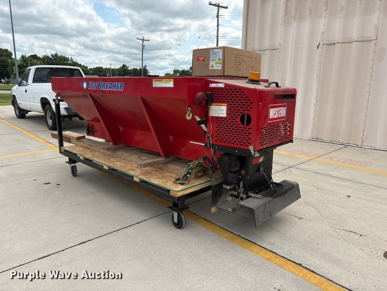 image for item EI5910 Western Icebreaker spreader