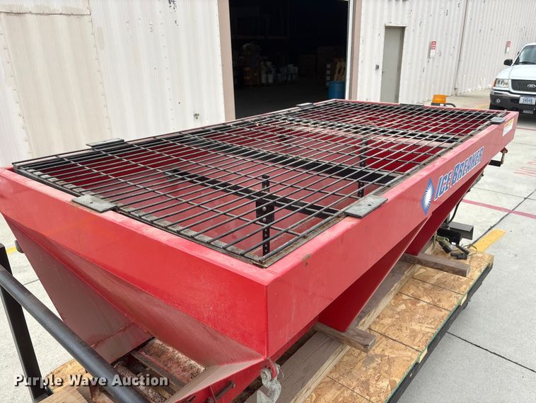 image for item EI5910 Western Icebreaker spreader