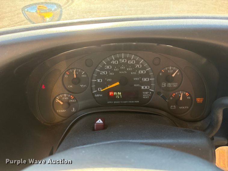 image for item EI5913 2001 GMC Savana school bus