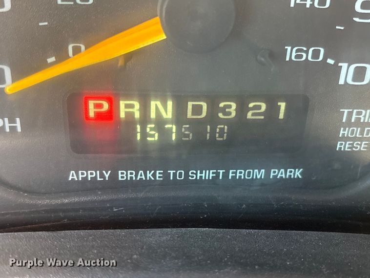 image for item EI5913 2001 GMC Savana school bus