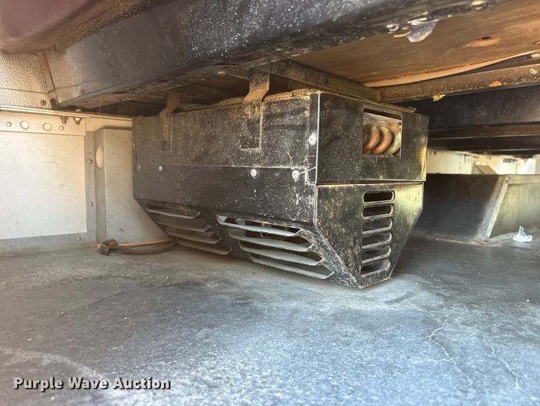 image for item EI5913 2001 GMC Savana school bus