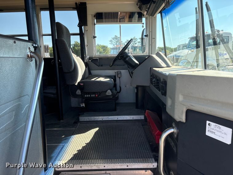 image for item EI5914 2008 Bluebird All American school bus