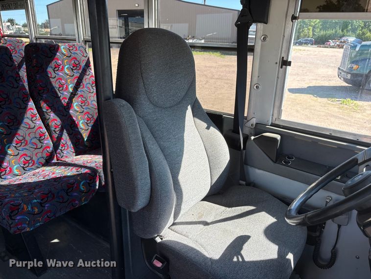 image for item EI5914 2008 Bluebird All American school bus