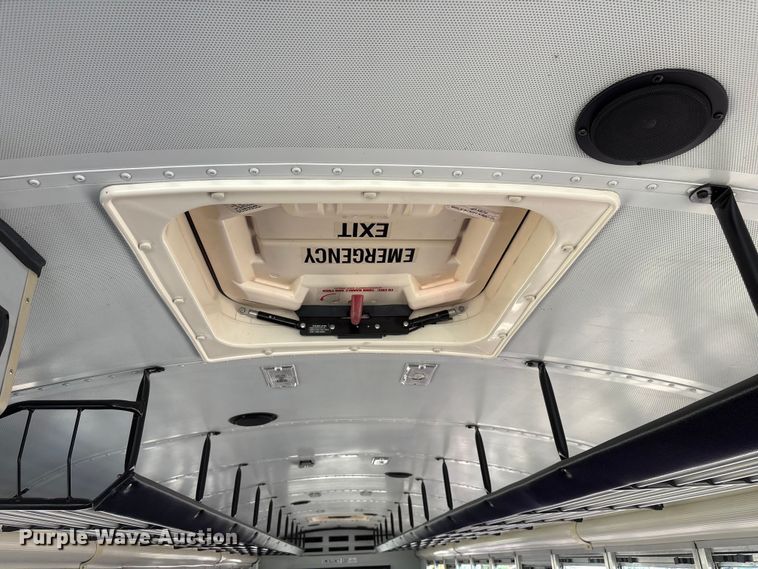 image for item EI5914 2008 Bluebird All American school bus