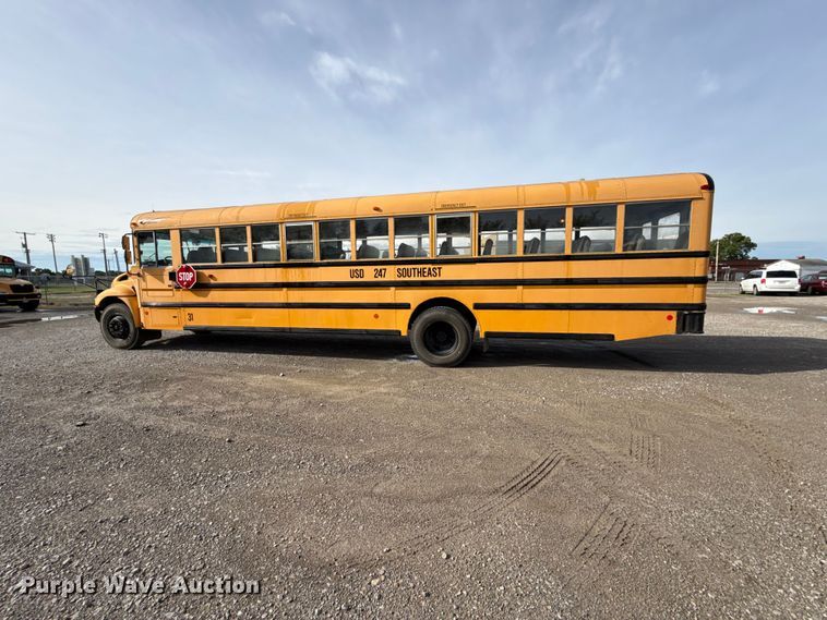 image for item EN0330 2014 IC PB105 school bus