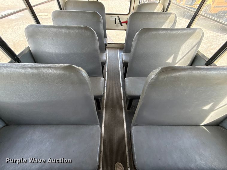 image for item EN0330 2014 IC PB105 school bus
