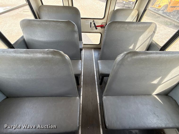 image for item EN0330 2014 IC PB105 school bus