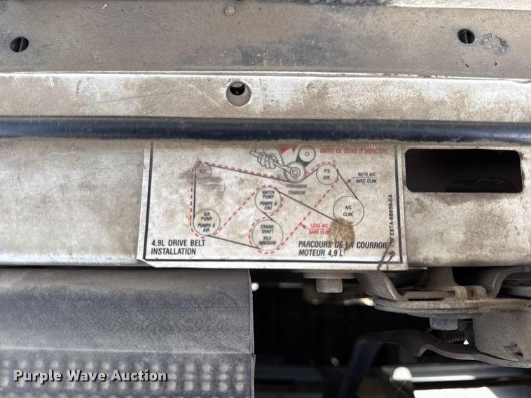 image for item EN0332 1994 Ford F150 XL pickup truck