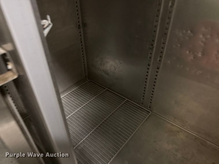 image for item EN0337 Victory refrigerator