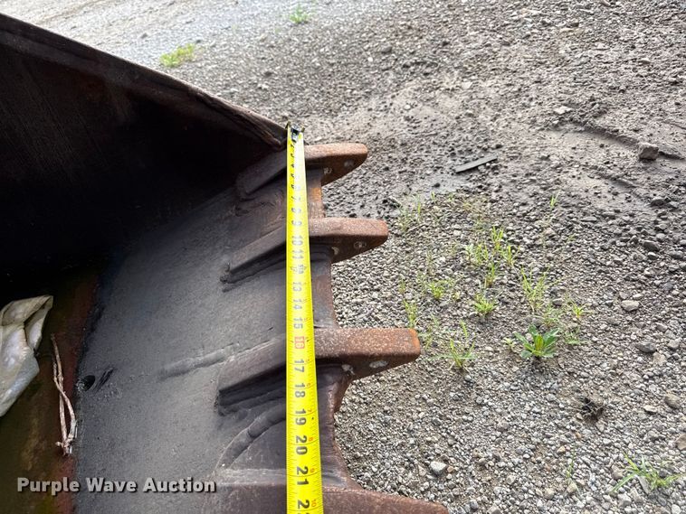 image for item EN0341 1994 Case 580 Super K backhoe