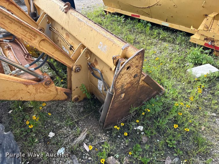 image for item EN0341 1994 Case 580 Super K backhoe