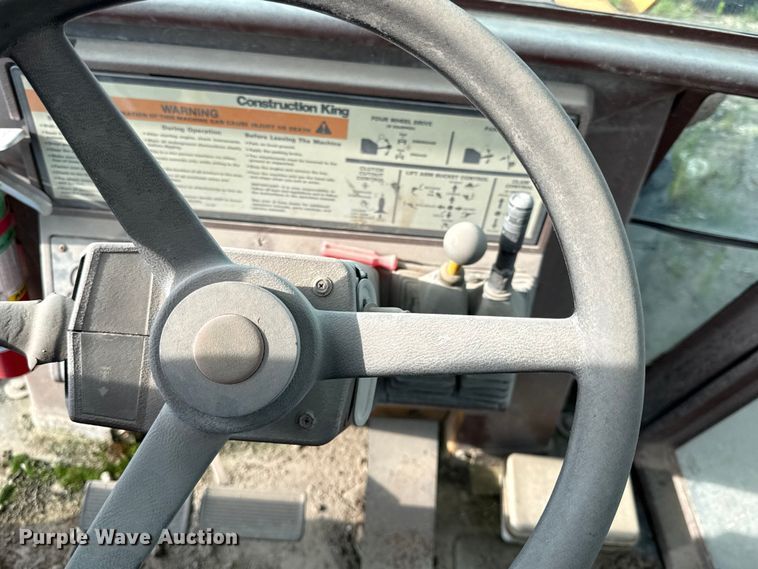 image for item EN0341 1994 Case 580 Super K backhoe