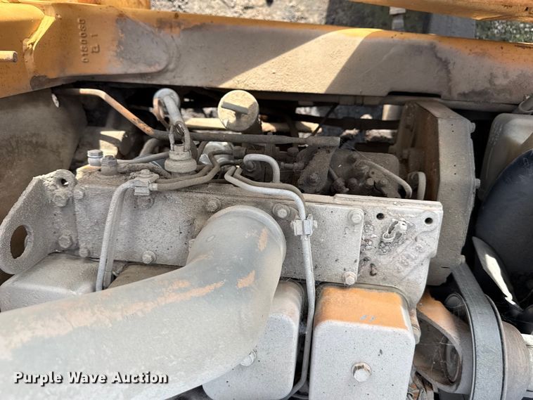 image for item EN0341 1994 Case 580 Super K backhoe