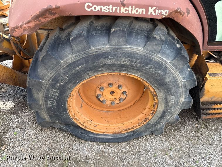 image for item EN0341 1994 Case 580 Super K backhoe