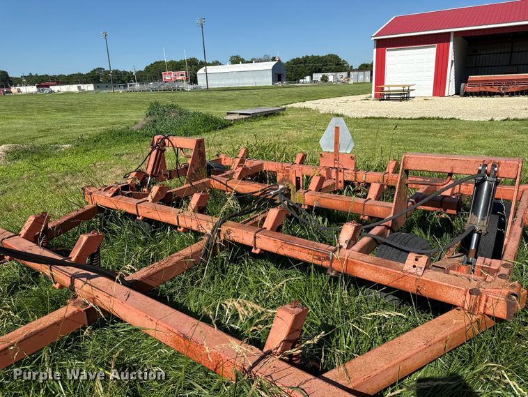 image for item EN0410 Field cultivator 