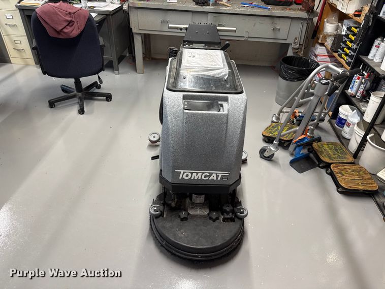 image for item EN0430 TomCat  MicroMini floor scrubber 