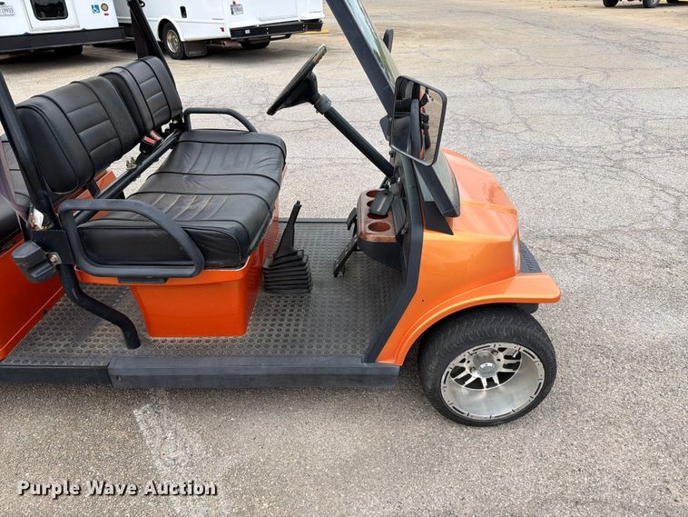 image for item EQ8019 2010 Tomberlin Automotive Group golf cart