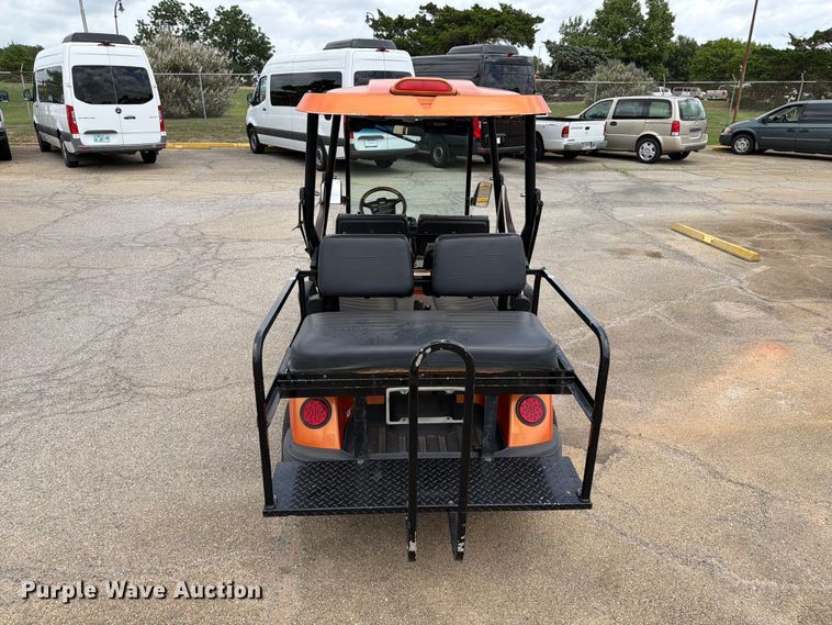 image for item EQ8019 2010 Tomberlin Automotive Group golf cart