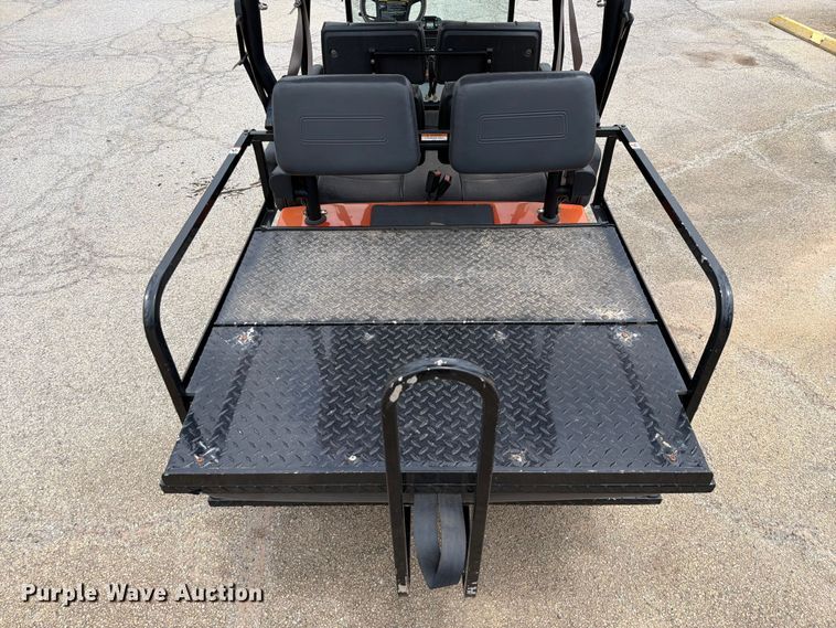 image for item EQ8019 2010 Tomberlin Automotive Group golf cart