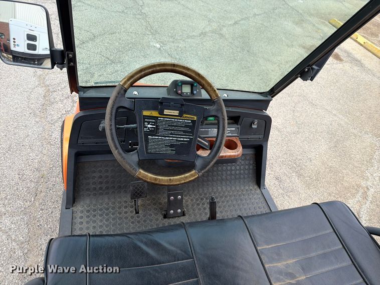 image for item EQ8019 2010 Tomberlin Automotive Group golf cart