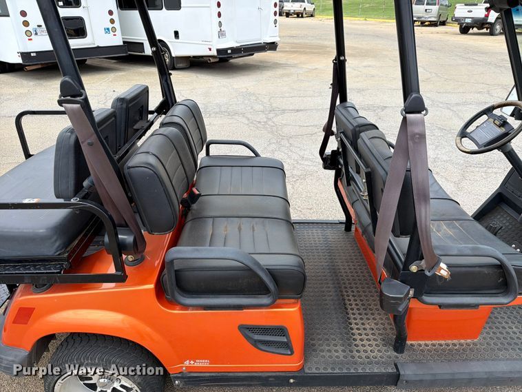 image for item EQ8019 2010 Tomberlin Automotive Group golf cart