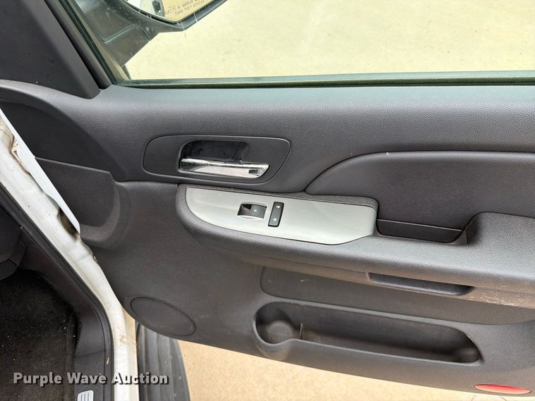 image for item EQ8020 2008 Chevrolet Tahoe SUV