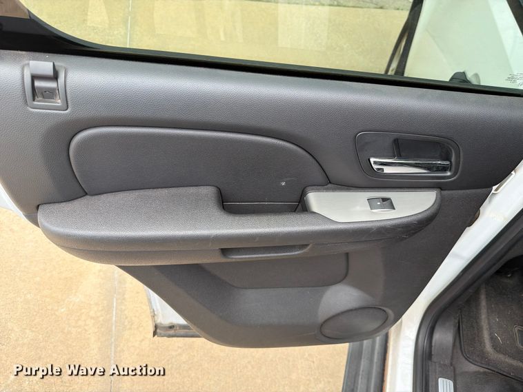 image for item EQ8020 2008 Chevrolet Tahoe SUV