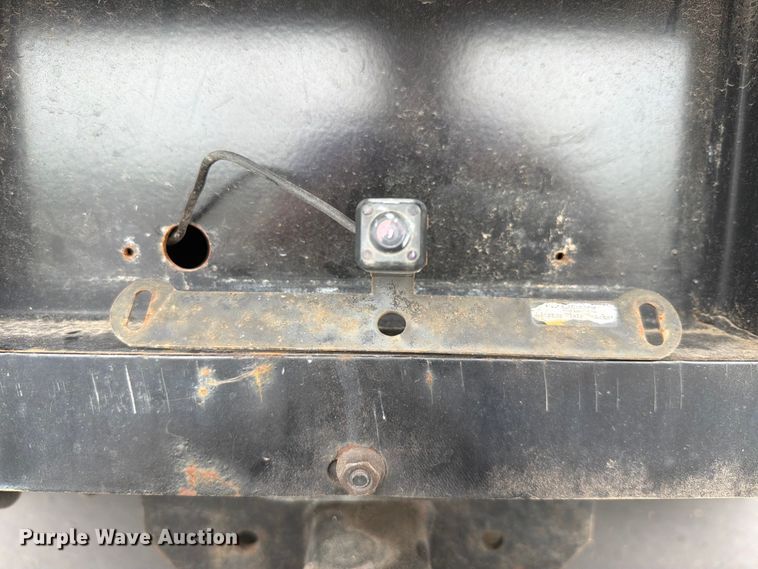 image for item EQ8021 2006 Dodge Ram 2500 Ext. Cab pickup truck