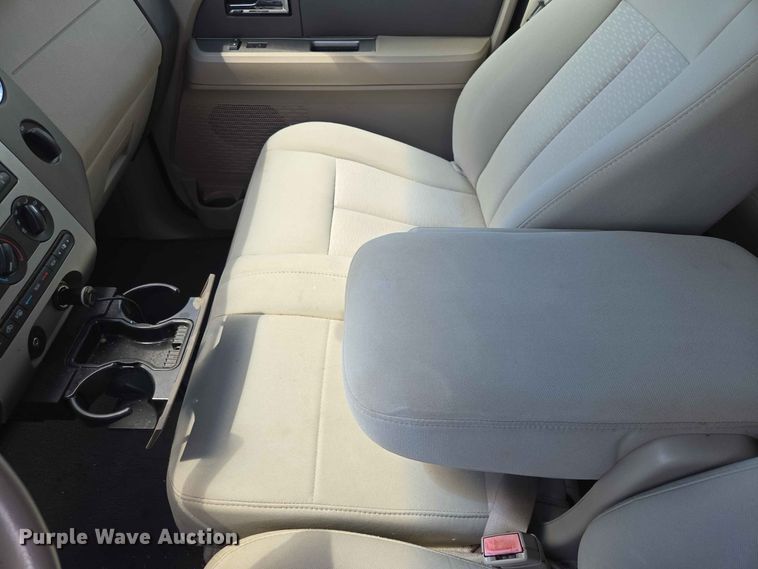 image for item ER1729 2008 Ford Expedition SUV