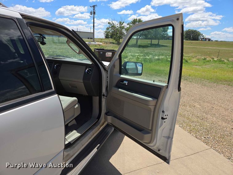image for item ER1729 2008 Ford Expedition SUV