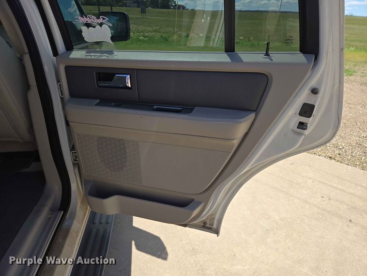 image for item ER1729 2008 Ford Expedition SUV