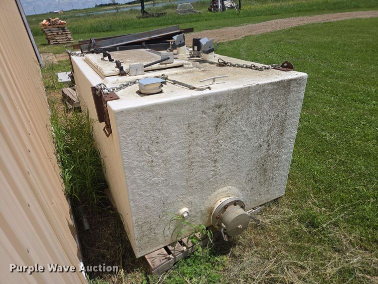 image for item ER1731 Fish transfer tank